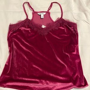 NWT Nine West Size Small Raspberry velvety velour cami Tank New